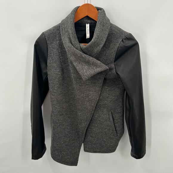 FABLETICS Faux Leather Milano Open Front Moto Jacket with Zipper Sleeve // S - Picture 9 of 12